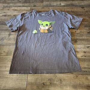 Star Wars Tshirt Baby Yoda The Mandalorian The Child No size Tag Men Medium 2413